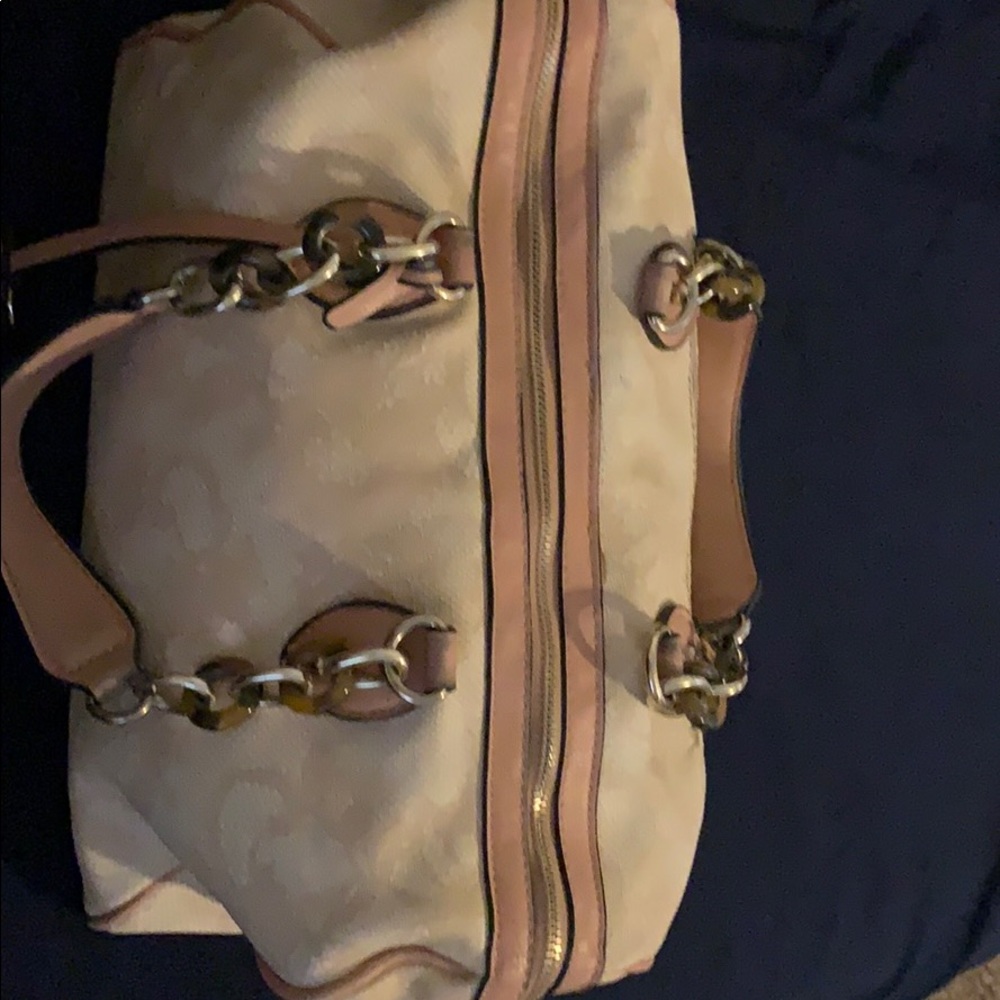 Handbag - Picture 3 of 4